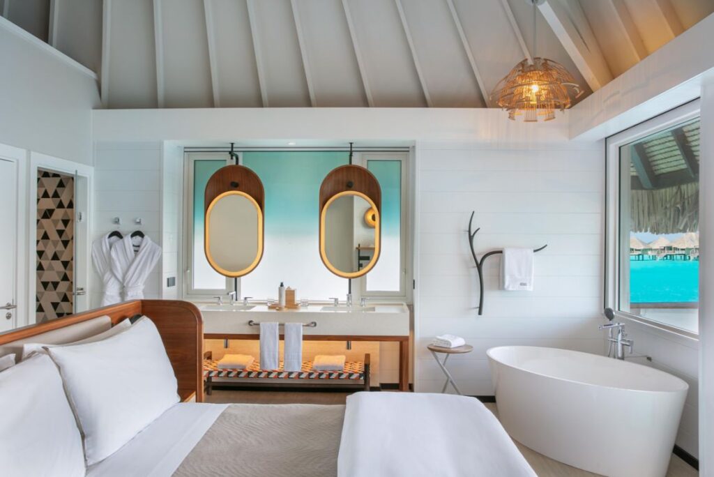 The Westin Bora Bora Resort & Spa 9 wi bobwi bungalow bath 36085 Classic Hor