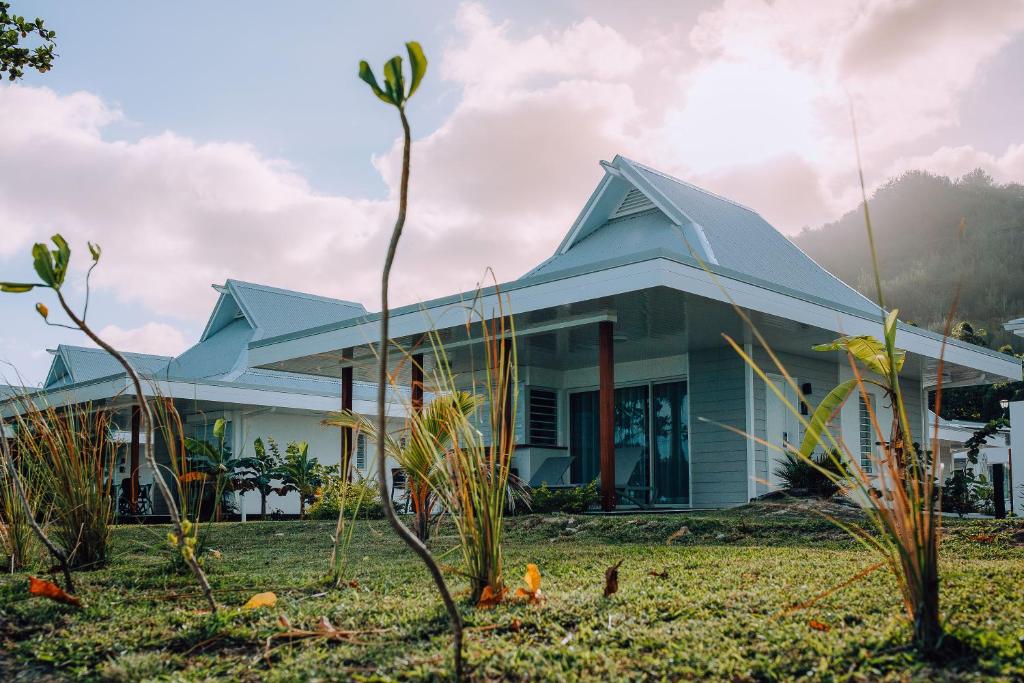 Niu Beach Hotel Moorea 5 582118103